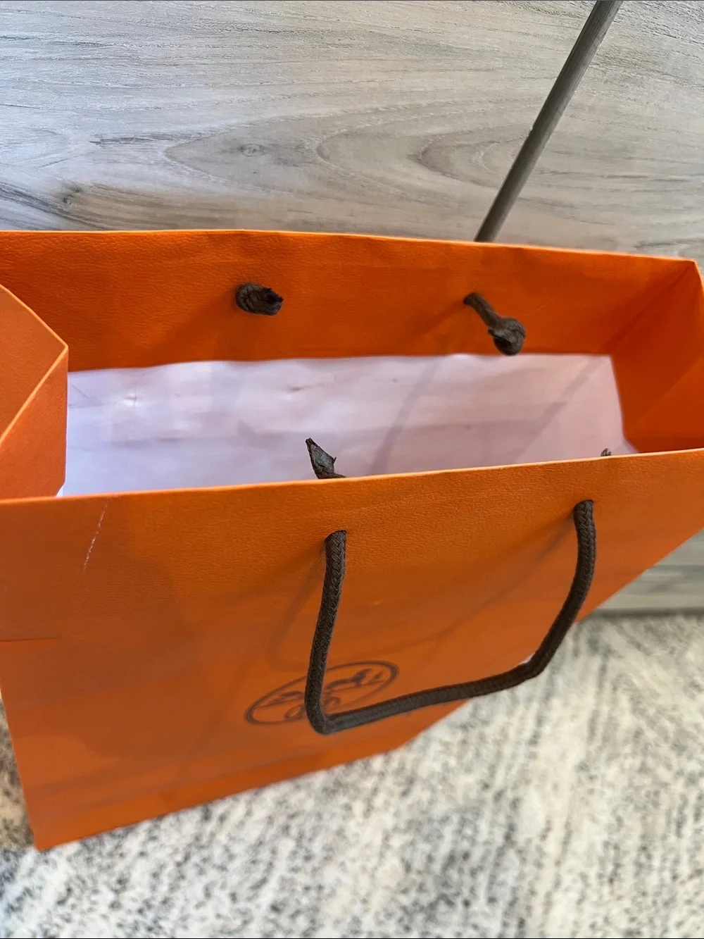 Hermes classic shopping
